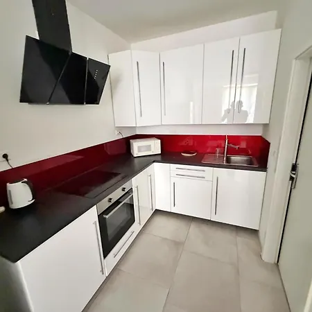 2 In Zentrum Vom Apartment